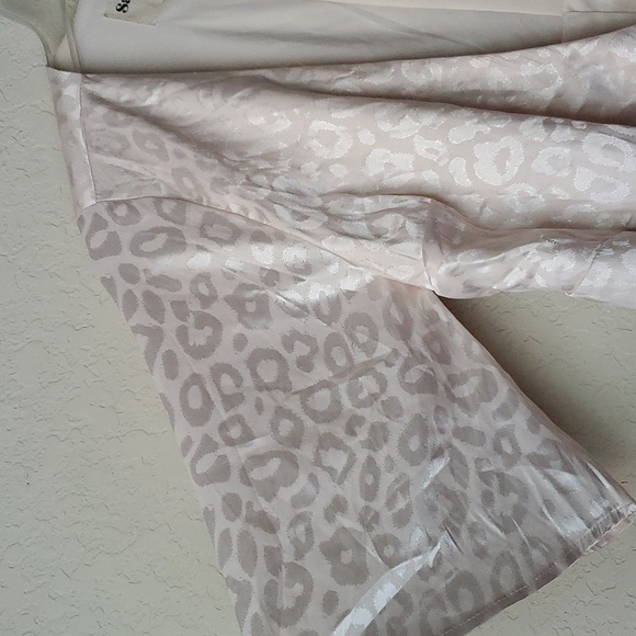 Savanna Jane large champagne leopard print dress - Picture 10 of 15